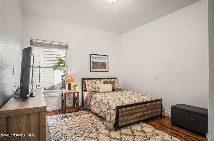 Property thumbnail 25