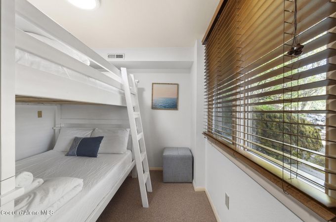 Property thumbnail 35