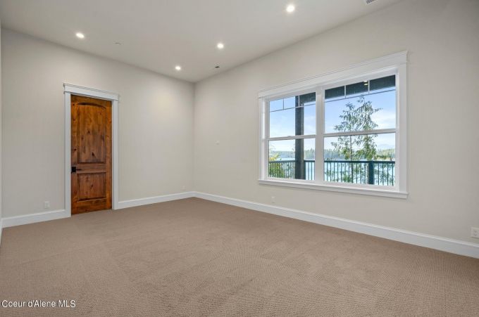 Property thumbnail 38