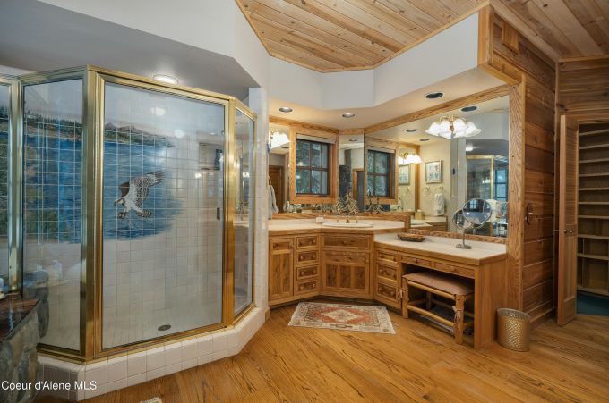 Property thumbnail 37