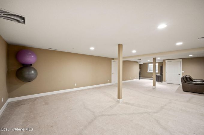 Property thumbnail 30