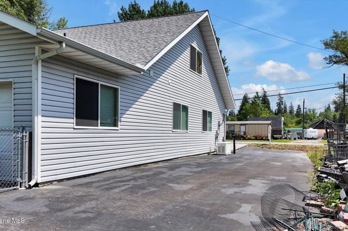 Property thumbnail 30