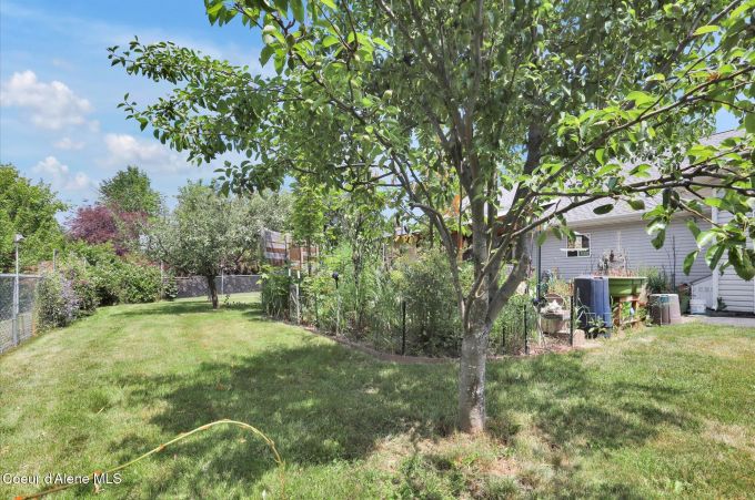 Property thumbnail 36