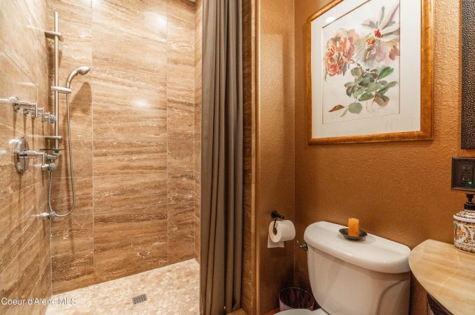 Property thumbnail 36