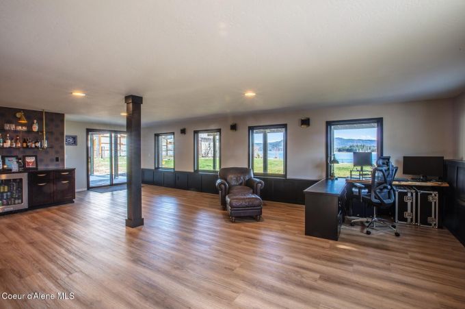 Property thumbnail 35