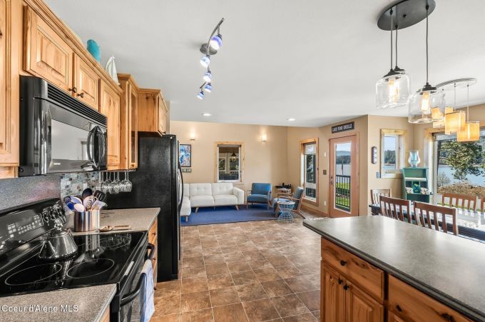 Property thumbnail 10