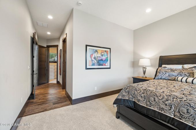 Property thumbnail 32