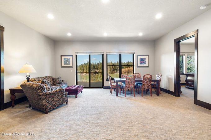 Property thumbnail 36