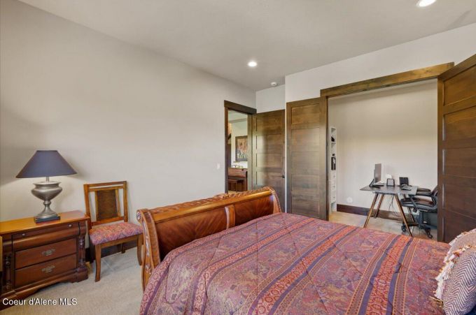 Property thumbnail 37