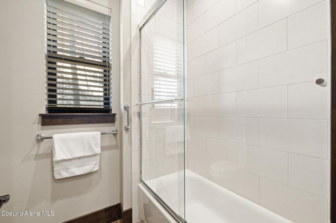 Property thumbnail 40