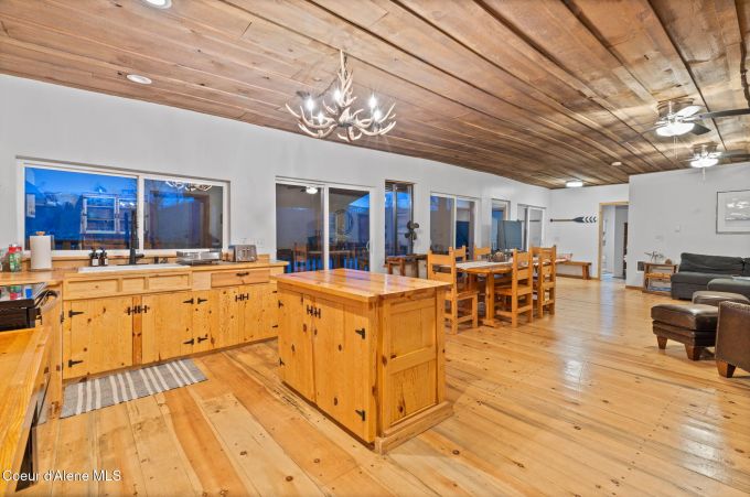 Property thumbnail 25