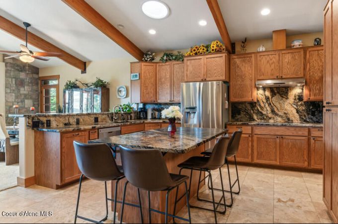 Property thumbnail 8