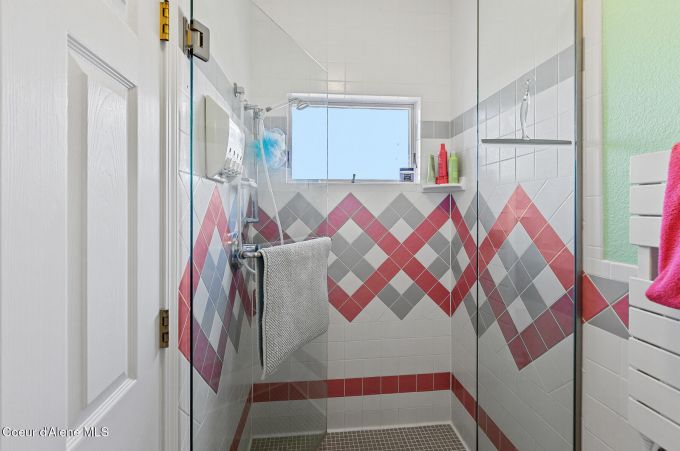 Property thumbnail 43