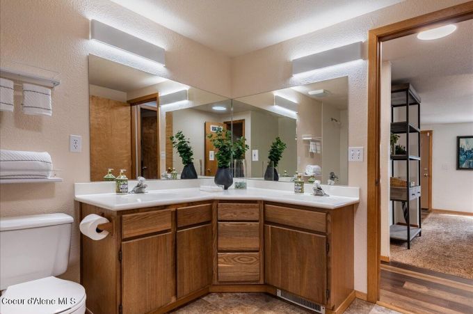 Property thumbnail 36
