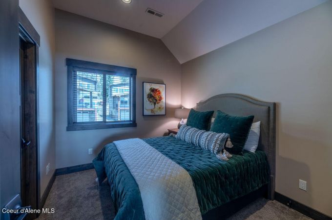 Property thumbnail 24