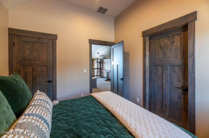 Property thumbnail 25