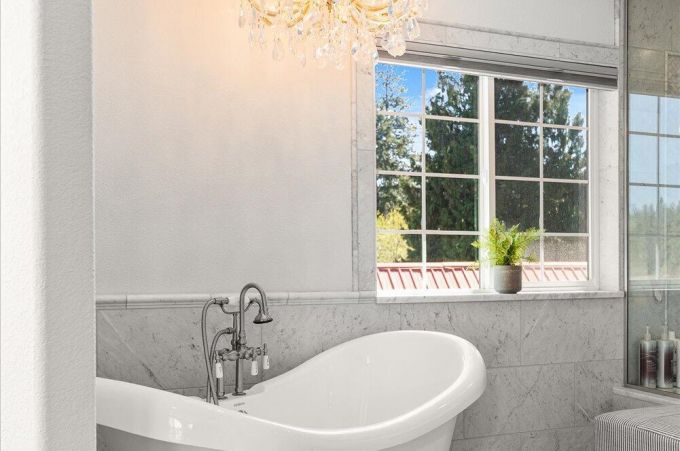 Property thumbnail 35