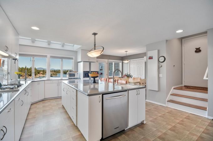 Property thumbnail 11