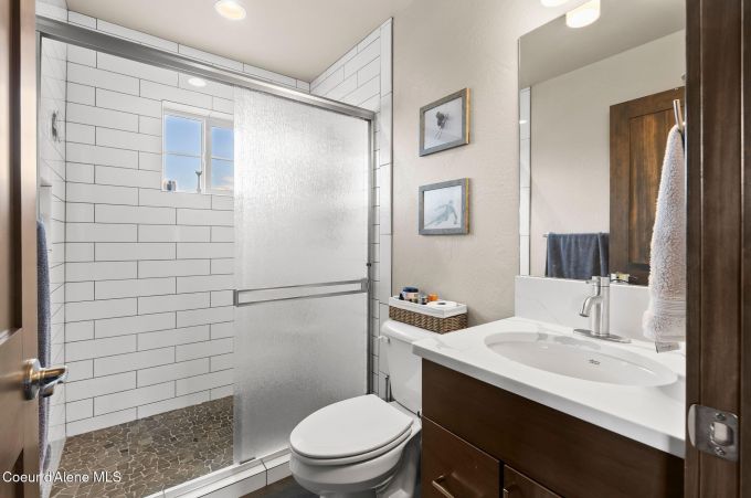 Property thumbnail 25