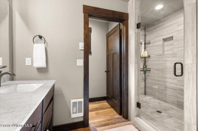 Property thumbnail 23