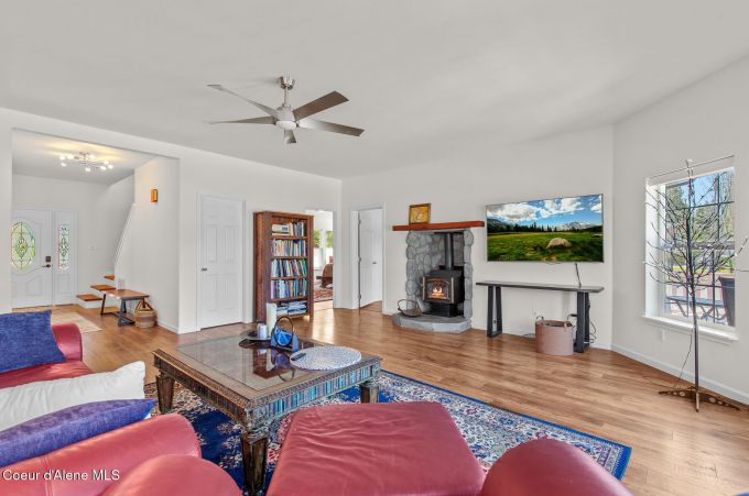 Property thumbnail 11