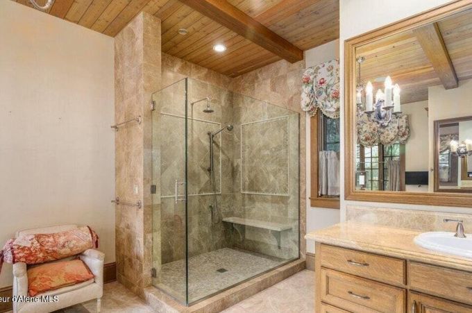 Property thumbnail 36