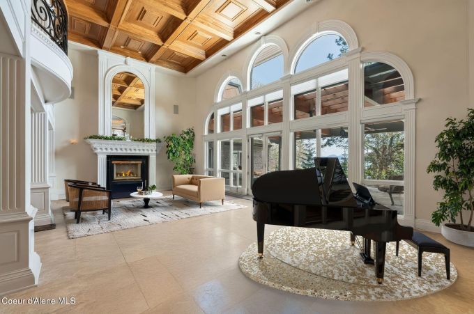 Property thumbnail 12