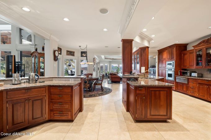Property thumbnail 17