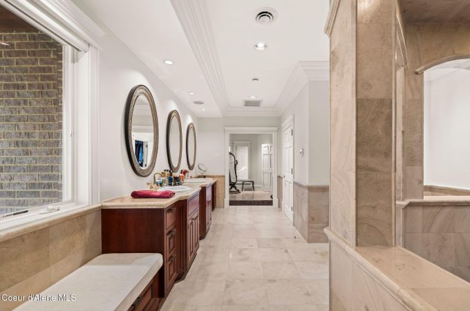 Property thumbnail 35