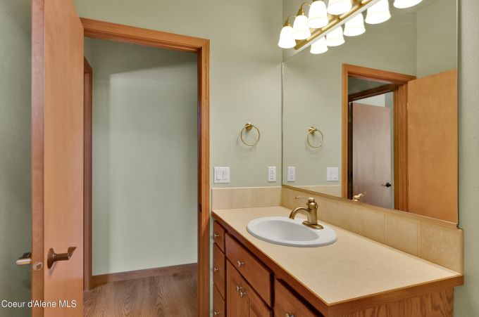 Property thumbnail 25