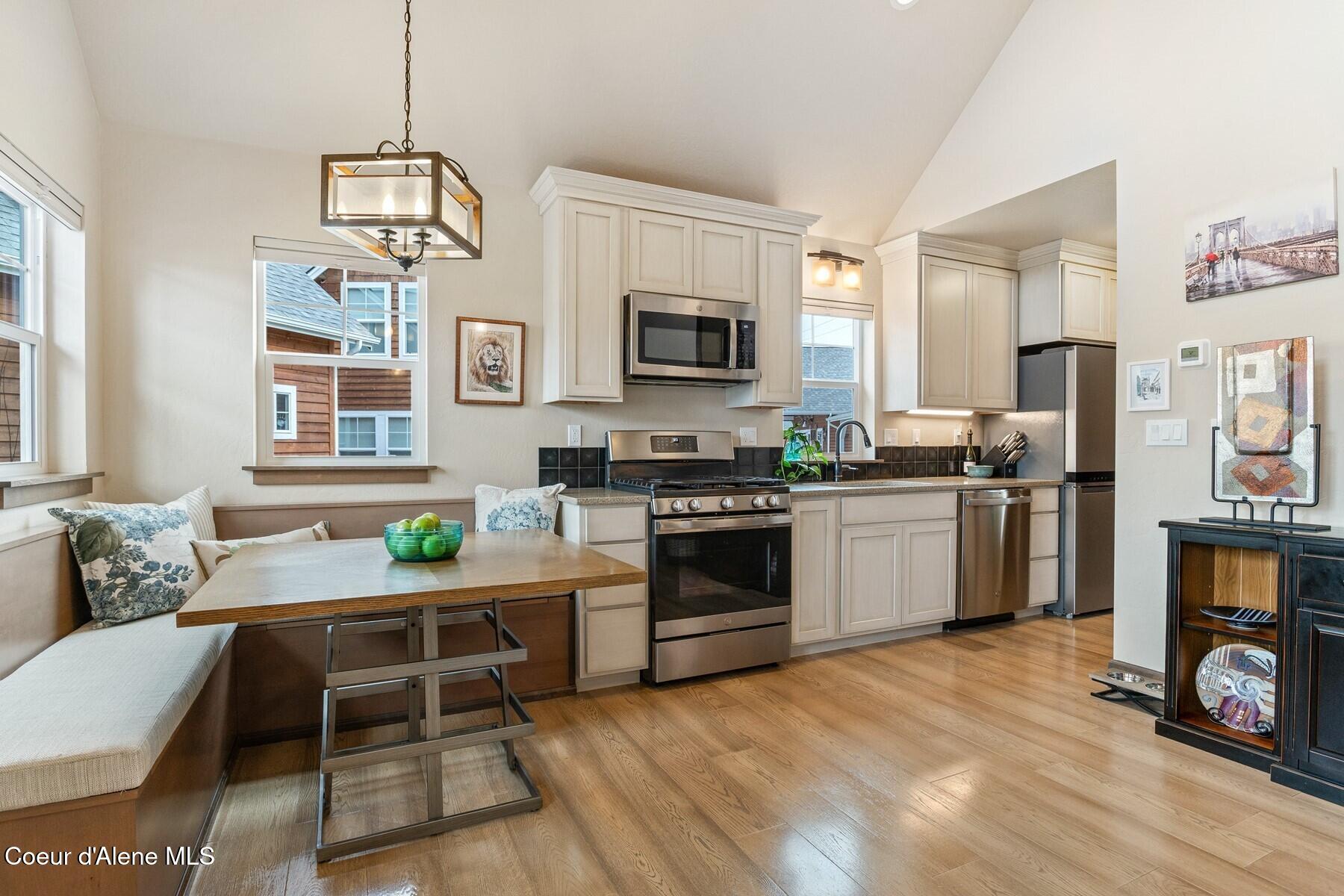 Property thumbnail Primary