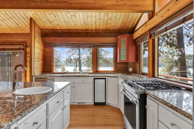 Property thumbnail 22