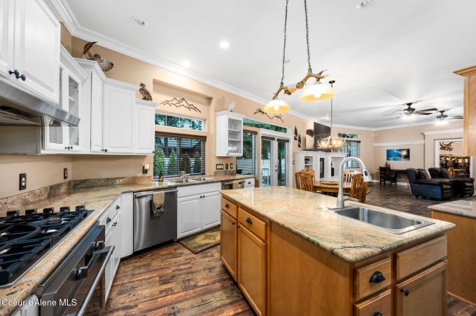Property thumbnail 24