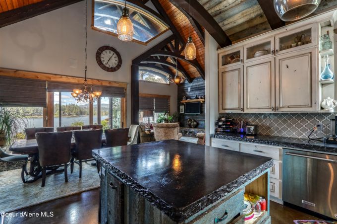 Property thumbnail 10