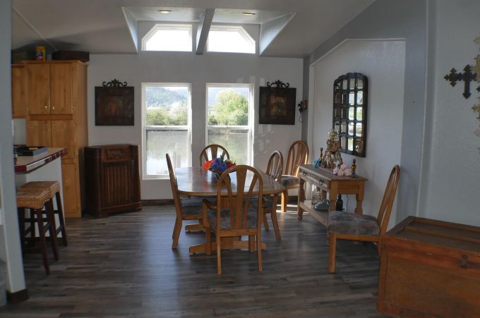 Property thumbnail 9