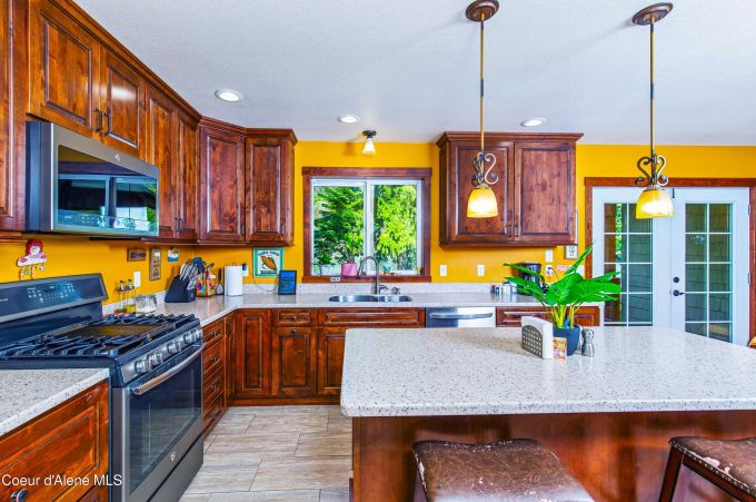 Property thumbnail 9