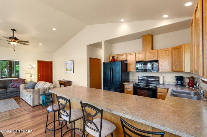 Property thumbnail 11