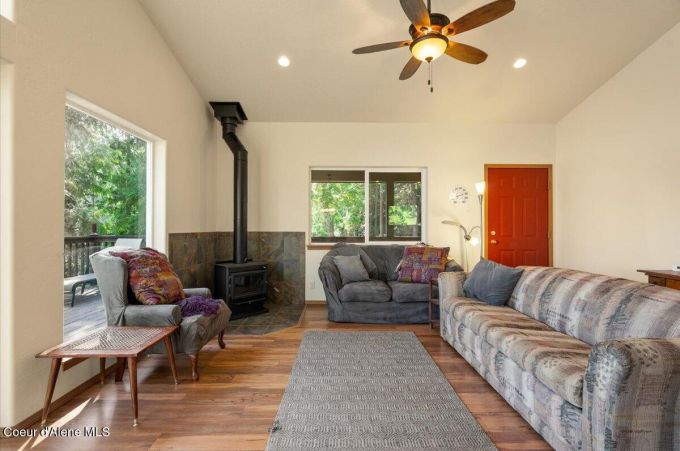 Property thumbnail 8