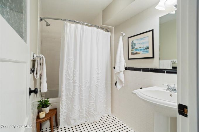 Property thumbnail 44
