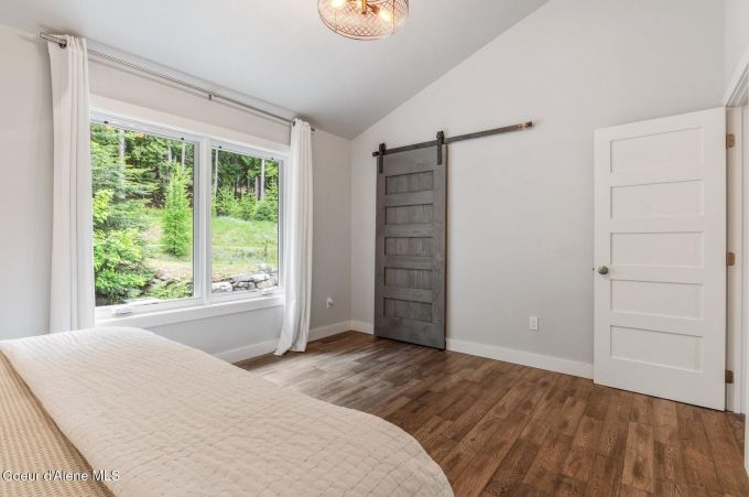 Property thumbnail 23