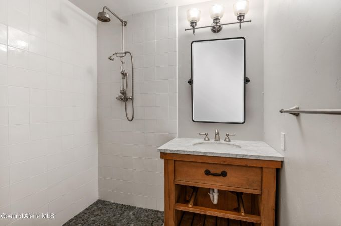 Property thumbnail 28