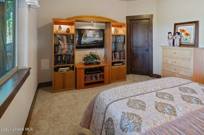 Property thumbnail 30