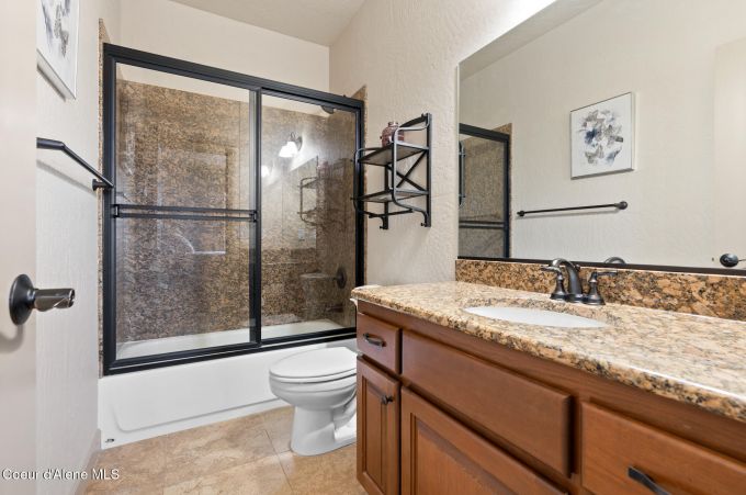 Property thumbnail 25