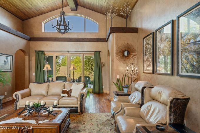 Property thumbnail 11