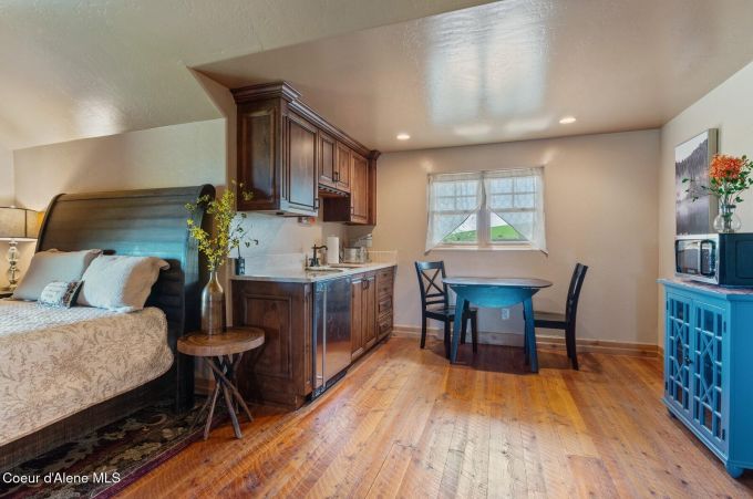 Property thumbnail 32