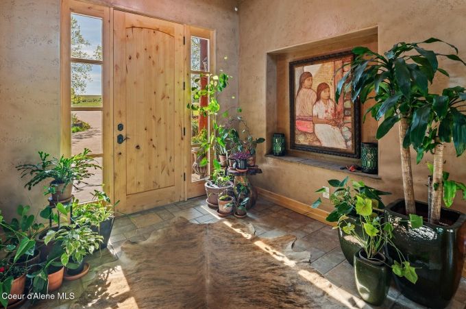 Property thumbnail 6