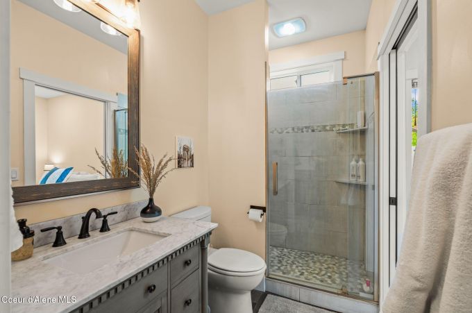 Property thumbnail 25