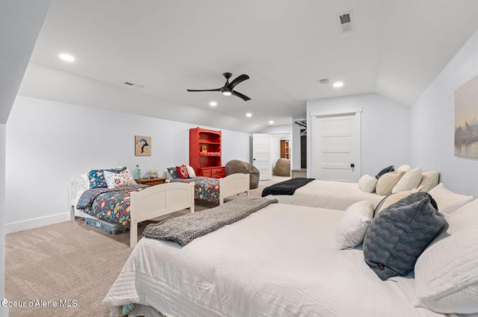 Property thumbnail 38