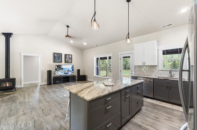 Property thumbnail 46
