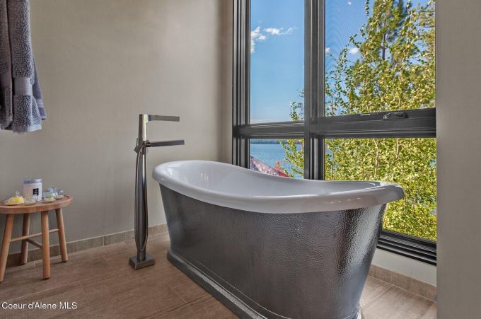 Property thumbnail 21